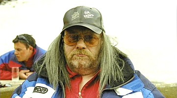 Rocker.jpg Rocker.jpg